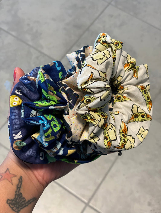 Star Warz Zipper Scrunchies